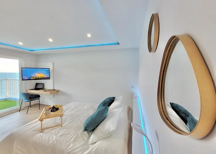 Feel A شقة تاكورونتي